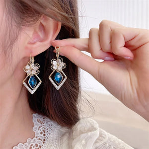 Rhombus zircon flower drop earrings