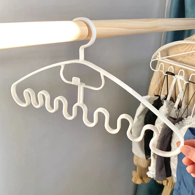 Wave pattern hanger (10 units)