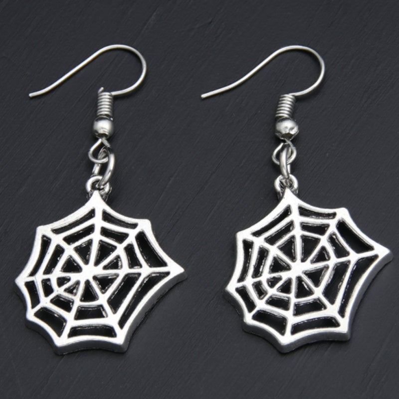 Punk style spider Halloween earrings