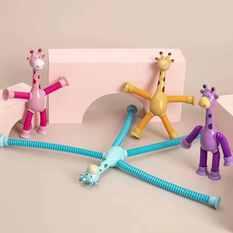 Telescopic giraffe toy