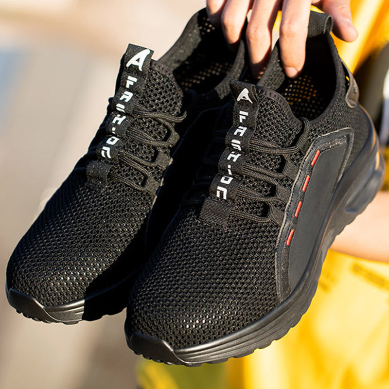 Extremely light breathable sports shoes 