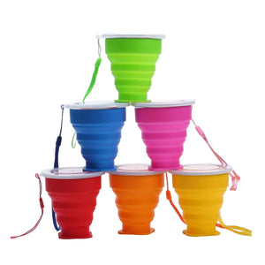 Collapsible silicone camping cup with lid