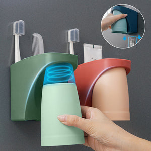 Magnetic mouthwash cup