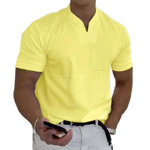Athletic T-shirt with short sleeves